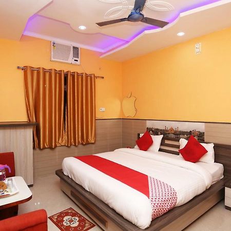 Hotel Bachchan Palace Varanasi Exterior photo